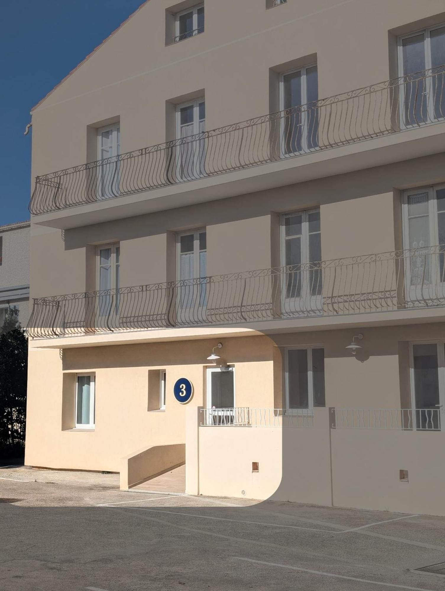 Hotel Flor Saint-Florent  Exterior photo